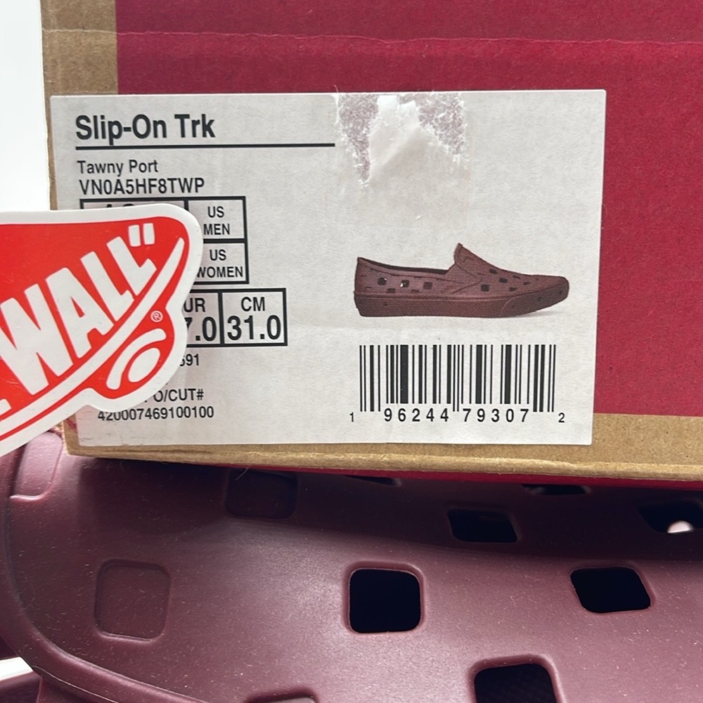 Vans Men’s Slip-On Trk Tawny Port 
VN0A5HF8TWP
Sneakers - Picture 16 of 16